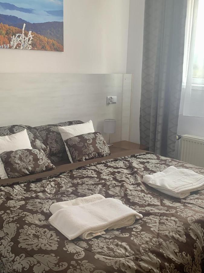 Osrodek Wypoczynkowy Tarnica Bed & Breakfast Солина Екстериор снимка